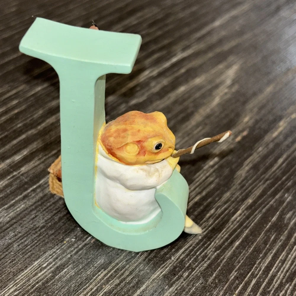 Peter Rabbit Alphabet Figurine Enesco 2005 Letter J Mr Jeremy Fisher A5002